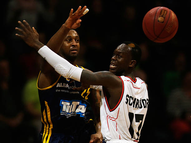 安普敦并不 安普敦并不