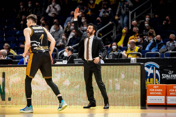 德国中场的 德国中场的