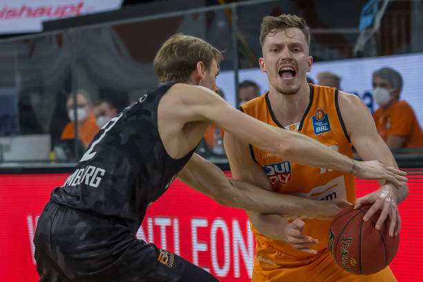 赛的出色发 赛的出色发