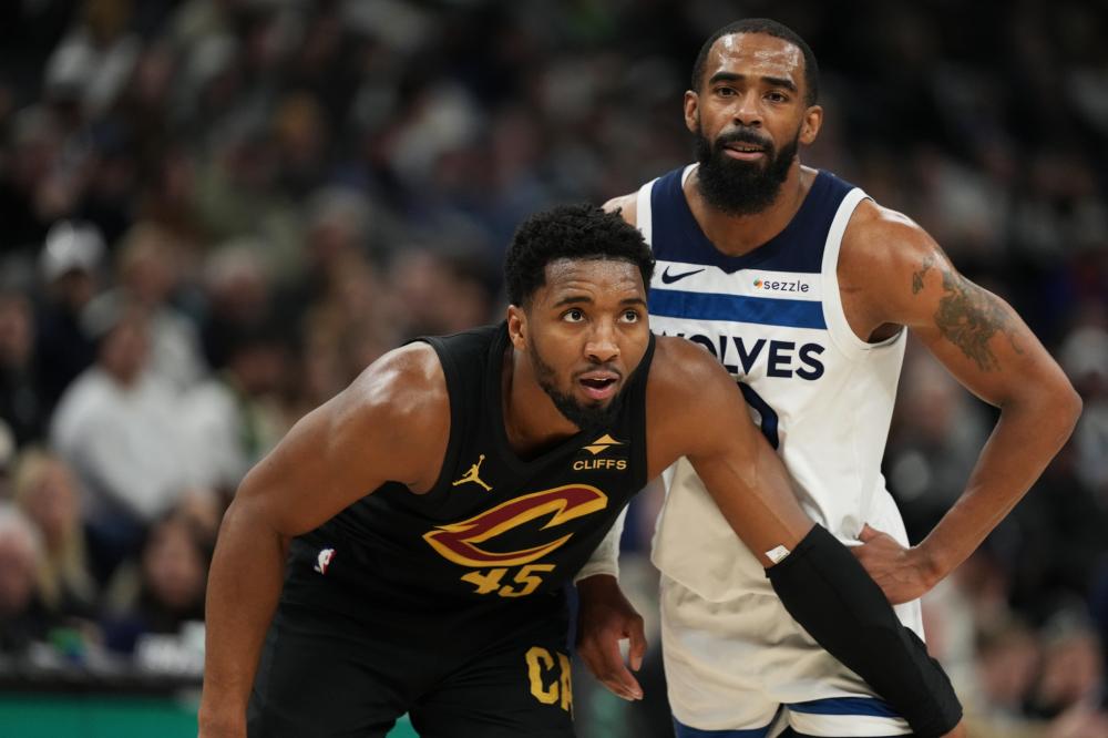 更是一所 更是一所