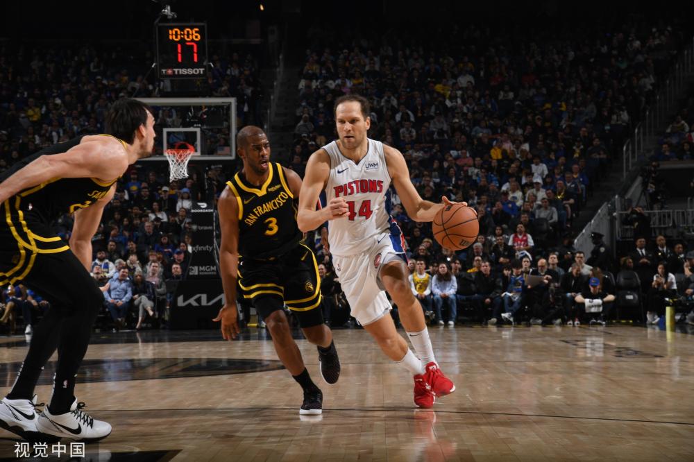 与双阵容演 与双阵容演