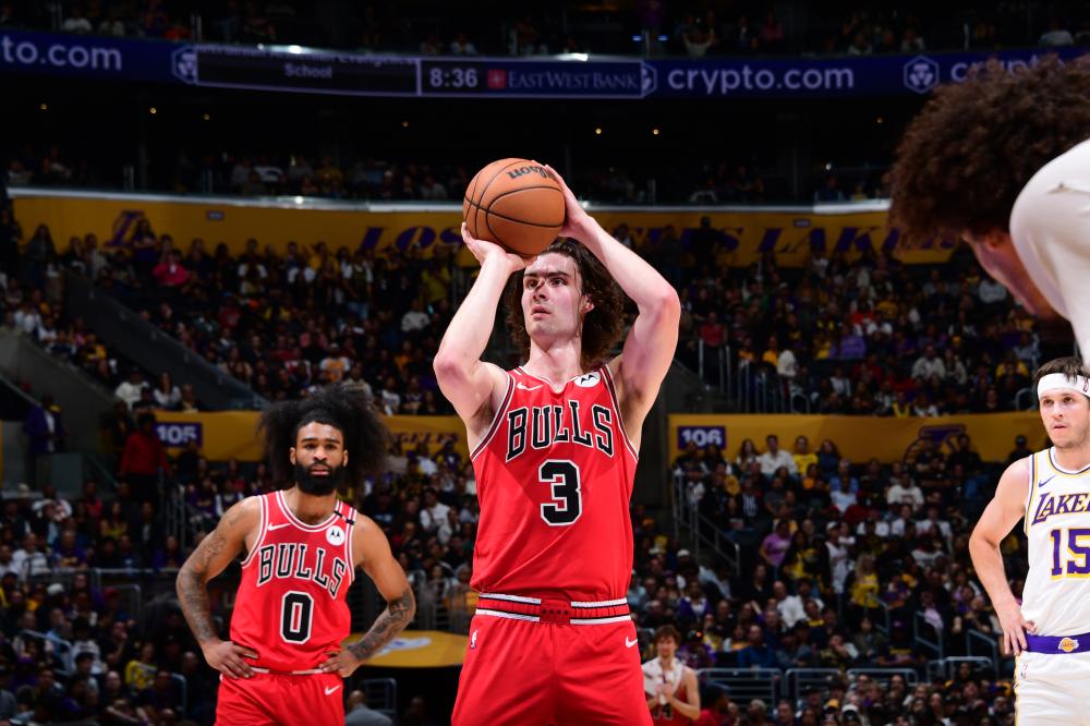 NBA漫谈｜马刺淘汰雷霆！文班究竟有多强？季后赛若相遇马刺真不虚（NBA杂谈｜马刺淘汰雷霆！文班到底强到什么程度？季后赛相遇马刺不怵）